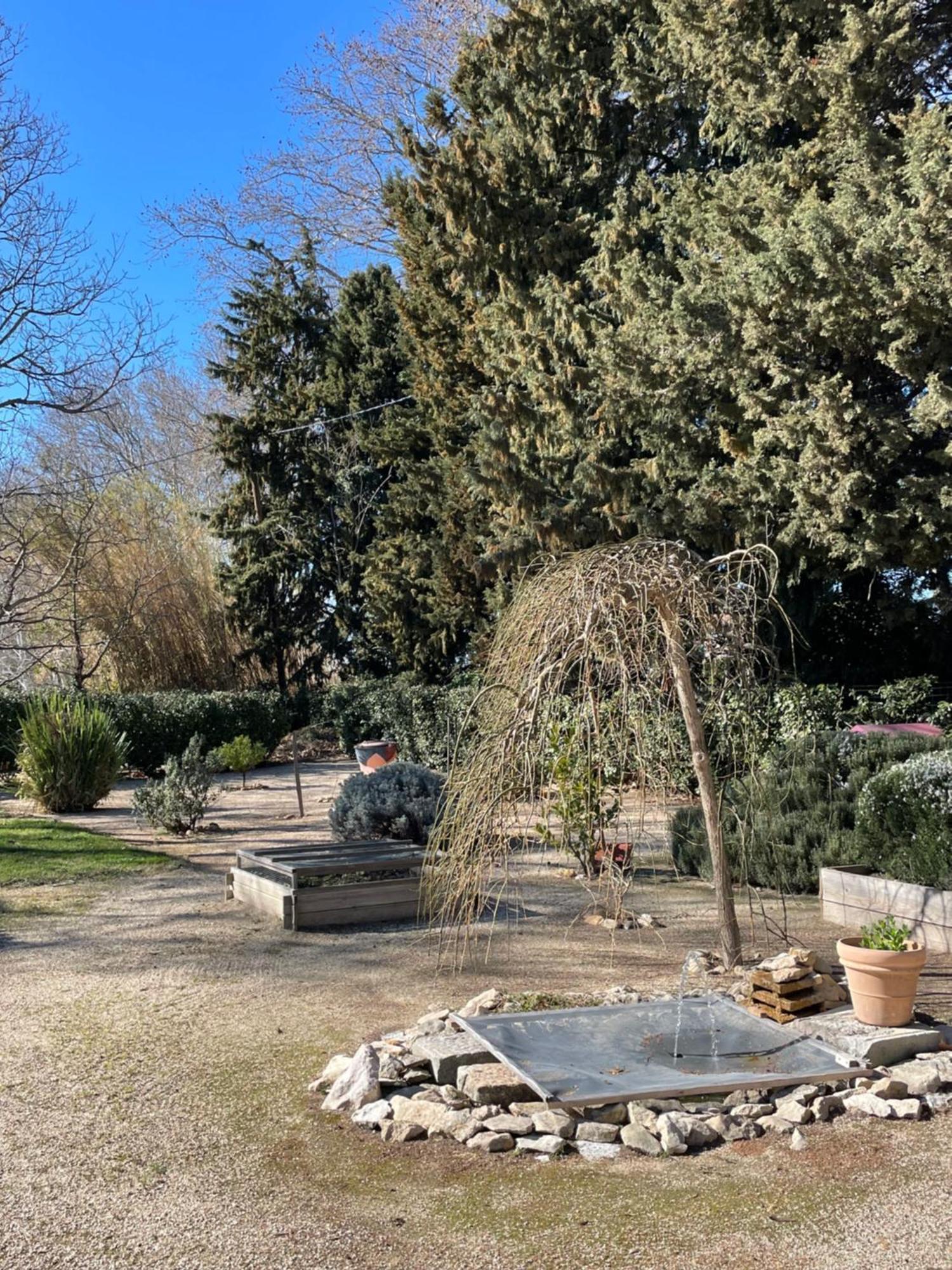 Arles Campagne Location "La Campagn'Arles" Bed & Breakfast Exterior foto