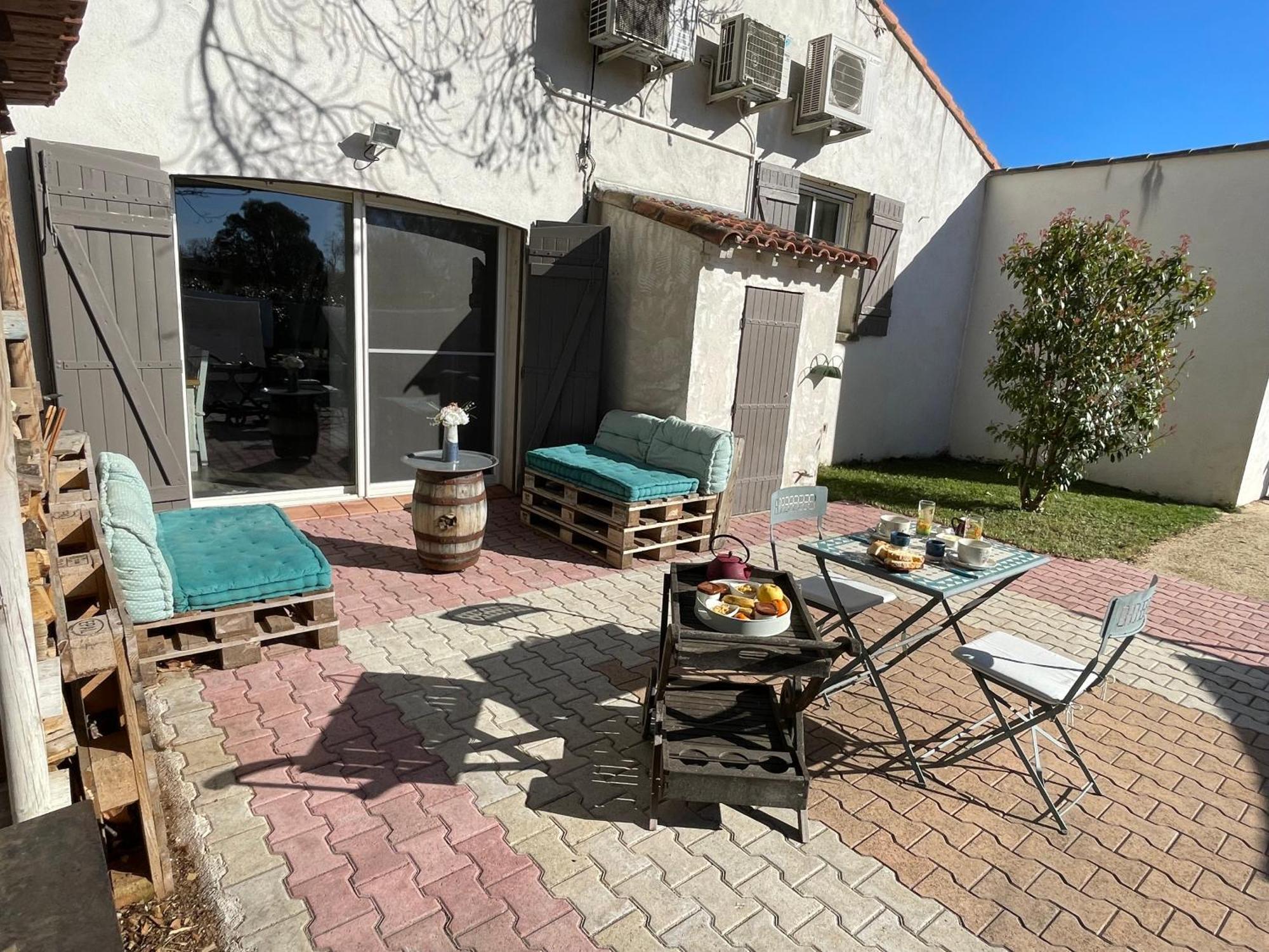 Arles Campagne Location "La Campagn'Arles" Bed & Breakfast Exterior foto
